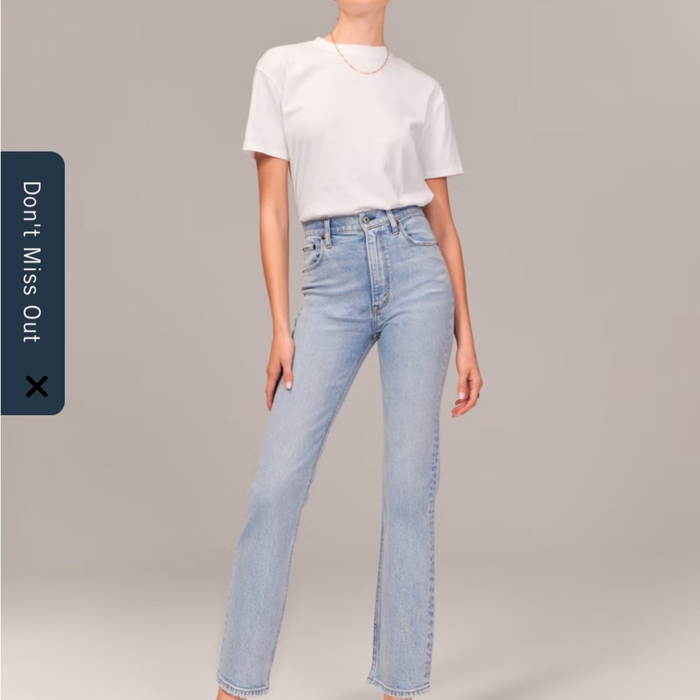 Abercrombie & Fitch Women's Light Blue Straight Leg Jeans